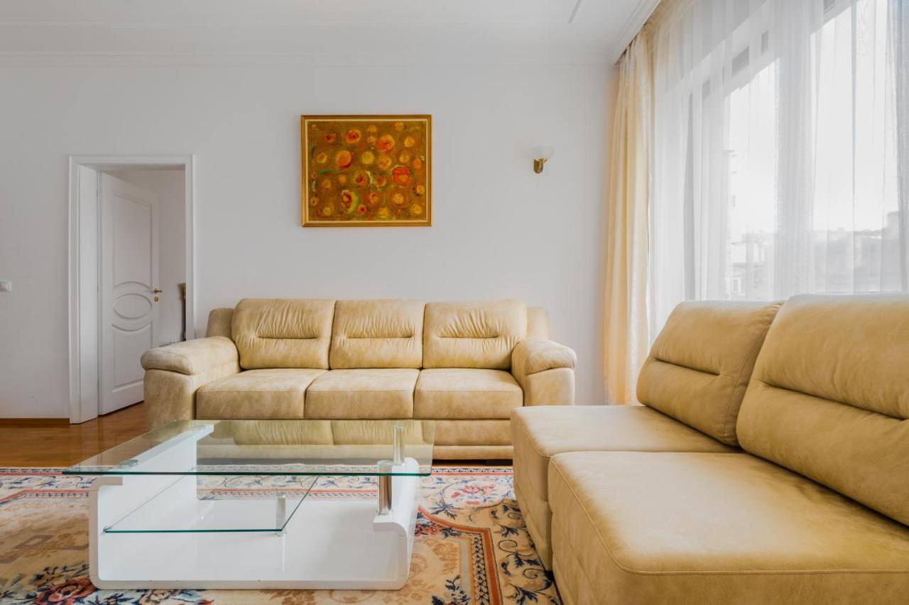 Central 2-Bd Bright Apartment In Sofia By Flat Mаnager Buitenkant foto